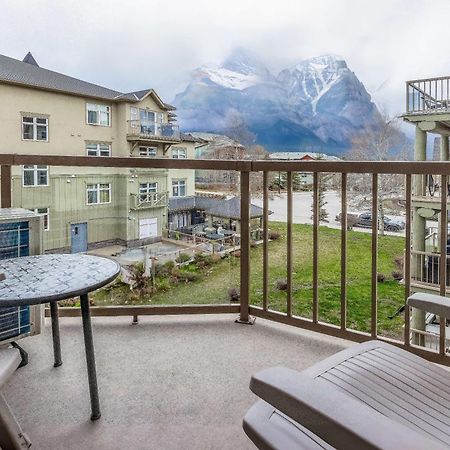 Lovely Mountain View 2 Bedroom Suite Canmore Ngoại thất bức ảnh